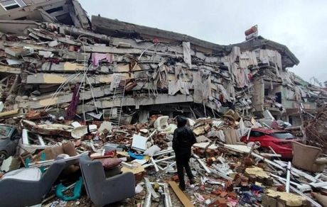 آمار فوتی‌های زلزله ترکیه و سوریه به ۷۸۰۰ تن رسید