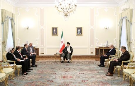 ایران مخالف حضور و دخالت بیگانگان در منطقه قفقاز است