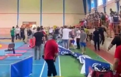 مجروح شدن چند نفر در رقابتهای کشتی آزاد استان لرستان