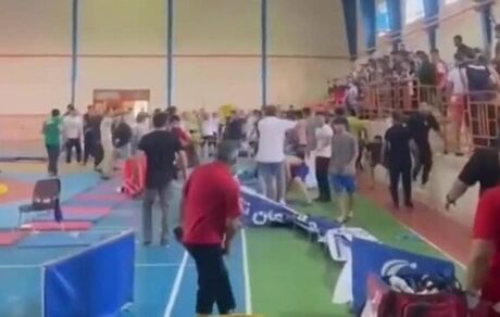مجروح شدن چند نفر در رقابت‌های کشتی آزاد استان لرستان