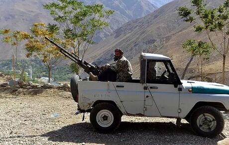 اعتراف طالبان به کشتن ۴۰ جنگجوی نیروهای مقاومت