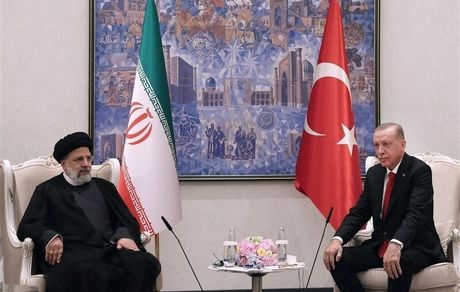 سفر رییسی به ترکیه فعلا کنسل شد
