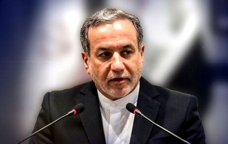 عراقچی: کنسولگری‌های ایران در عراق آماده ارائه خدمات برای زائرین اربعین هستند