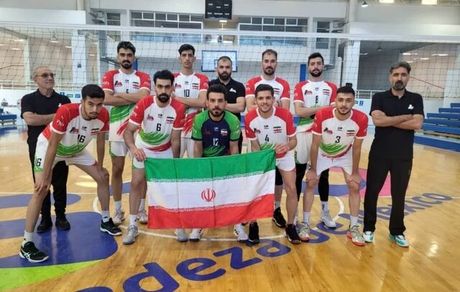 نماینده ایران قهرمان مسابقات جهانی والیبال کارگری در مکزیک شد