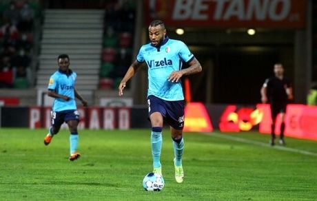 مهاجم برزیلی، اینستاگرام پرسپولیس را فالو کرد