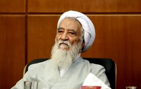 رئیس خبرگان: امروز مهم‌ترین کار و اولویت، بهبود معیشت مردم است