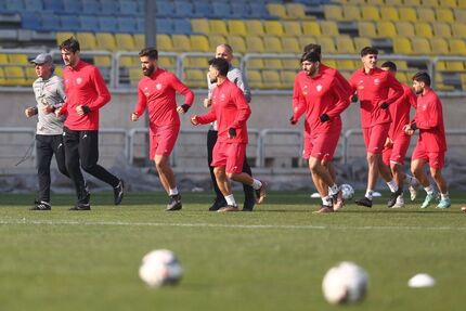 پرسپولیس در امارات اردوی ۱۰ روزه برپا می‌کند