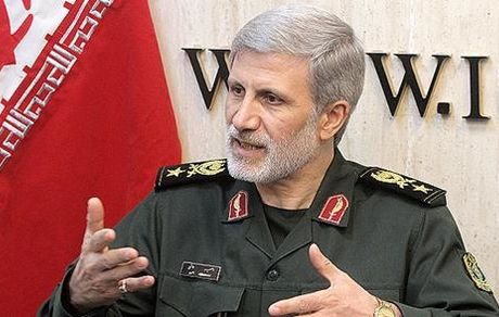 وزیر دفاع: همکاری‌های دفاعی ایران و روسیه مبتنی بر اعتماد متقابل است