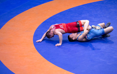 امید کسب مدال طلای کشتی آزاد جهان مصدوم شد