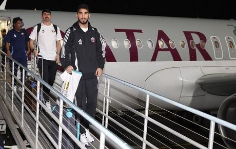 تیم ملی قطر برای نبرد با ایران وارد امارات شد