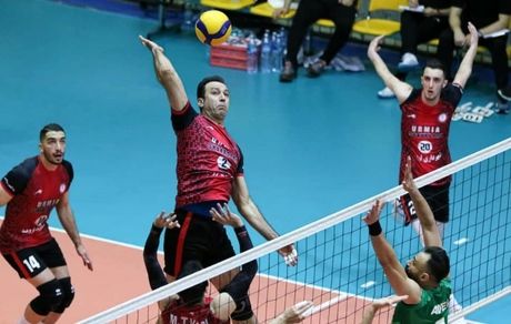 شهرداری ارومیه در آستانه صعود به فینال لیگ برتر والیبال