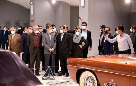 مسؤولان جمهوری اسلامی سوار خودروهای سلطنتی نشده‌اند
