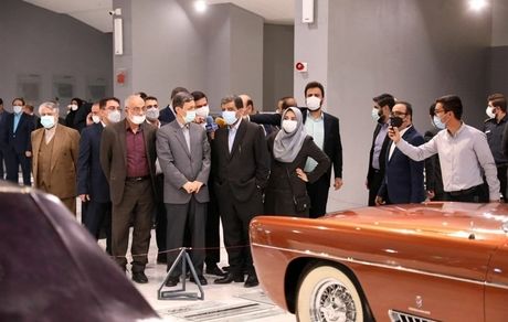 مسؤولان جمهوری اسلامی سوار خودروهای سلطنتی نشده‌اند