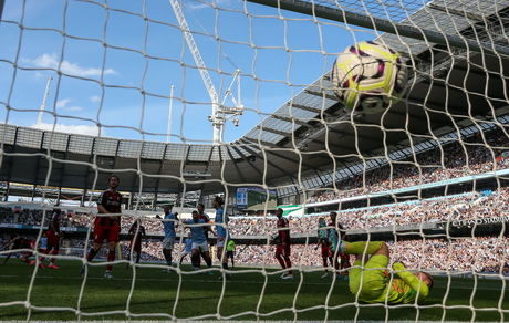 برد آرسنال و منچسترسیتی و ادامه تعقیب لیورپول صدرنشین