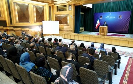 تاکید بر تسهیل زمینه تردد و سرمایه گذاری ایرانیان مقیم خارج از کشور