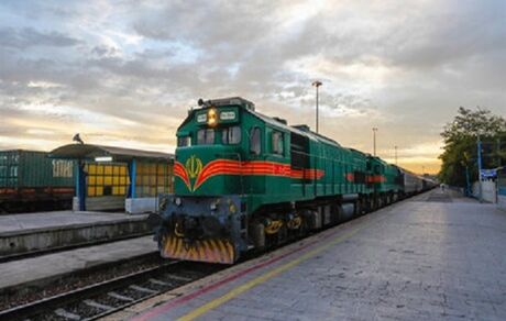 ورود ۱۶۹ دستگاه ناوگان ریلی داخلی به شبکه راه آهن کشور