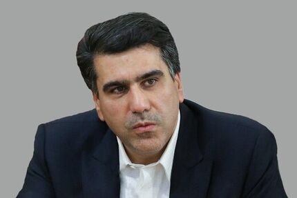 کنایه معزی به سکوت قالیباف دربرابر توهین نمایندگان به روحانی؛ حداقل در دشمنی جوانمرد باشید