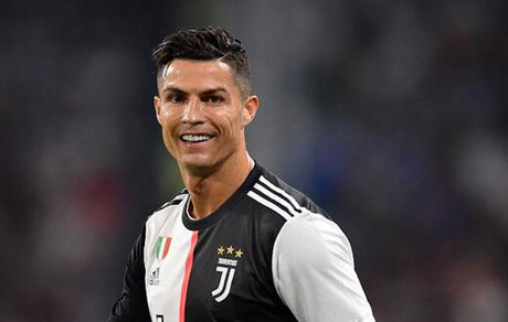 رونالدو بهترین گلزن تاریخ جهان شد