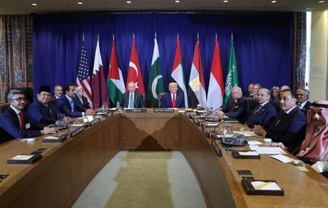 دیدار ترامپ با سران کشورهای عربی و اسلامی