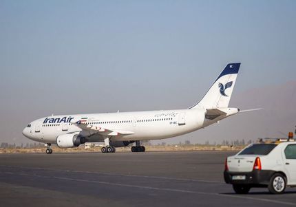 بازگشایی فضای هوایی مرکز و نیمه غربی کشور فقط برای پروازهای عبوری بین المللی 