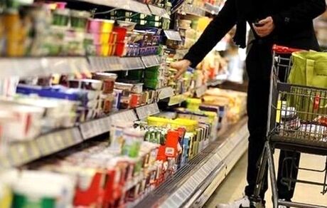 مشکلی بابت کالاهای اساسی در بازار نداریم