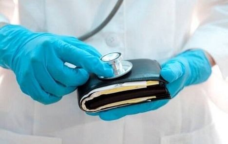 پروانه طبابت پزشکان زیرمیزی بگیر باید ابطال شود