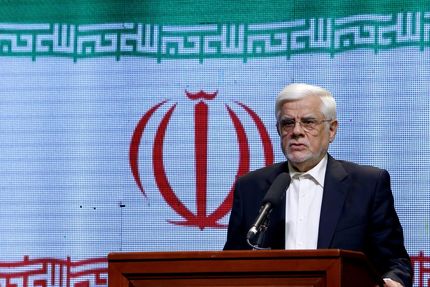 معاون اول رییس جمهور: وفاق ملی، راه نجات کشور است / باید همدیگر را به تحمل و وفاق دعوت کنیم