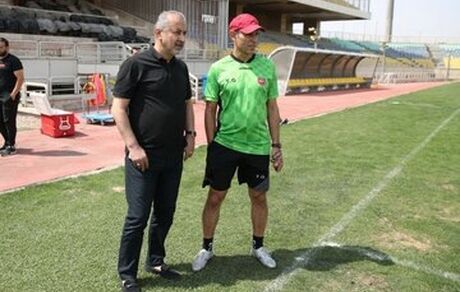 باشگاه پرسپولیس منتظر استعفای کتبی گل‌محمدی
