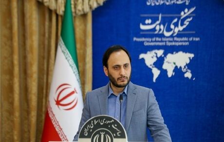 احتمال افزایش حقوق کارمندان دولت و بازنشستگان در ماه‌های آتی / «دولت مردم» شعار هفته دولت