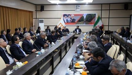 ضرورت توجه به بازاریابی جهت افزایش توان مالی بانک مسکن / بانک مسکن در بخش مسکن یکی از بازوهای نظام است