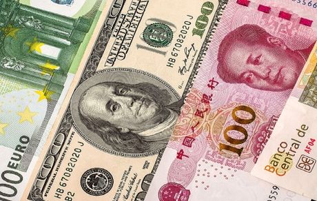 قیمت دلار و یورو در ۱۱ مرداد