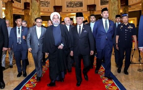 گزارش توییتری ظریف از سفر روحانی به کوالالامپور