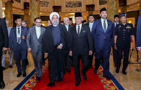 گزارش توییتری ظریف از سفر روحانی به کوالالامپور