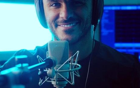 آرمین ۲ای‌اف‌ام کنسرت برگزار می‌کند