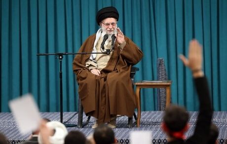 جمعی از مردم تبریز، ۲۹ بهمن با رهبر انقلاب دیدار خواهندکرد