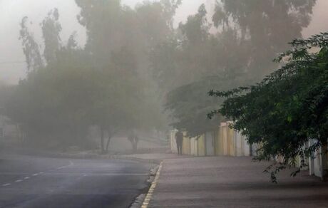 طوفان شدید در کرج / برق سه شهر استان البرز قطع شد + ویدئو