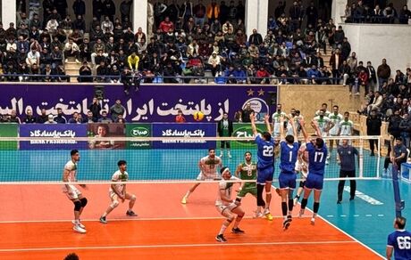 یک تیم لیگ برتر والیبال در آستانه کناره گیری!