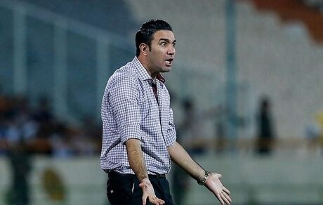 باشگاه پرسپولیس از جواد نکونام شکایت می‌کند