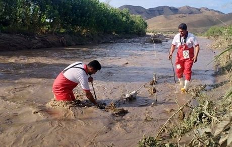 مفقود شدن ۲ دختر نوجوان در سیلاب عنبرآباد