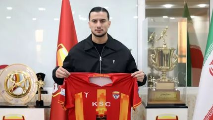 جولانی شاگرد یحیی گل‌محمدی شد