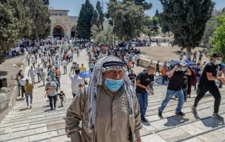 ادامه تعرض صهیونیست‌ها به مسجد الاقصی در ماه رمضان