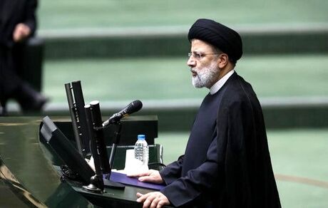 رئیس جمهور برای دفاع از کلیات بودجه، فردا به مجلس می‌رود