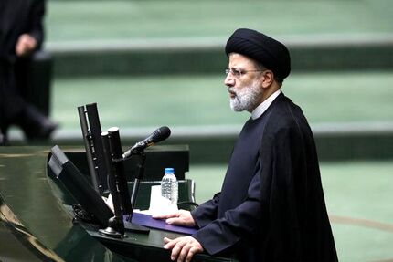 رئیس جمهور برای دفاع از کلیات بودجه، فردا به مجلس می‌رود