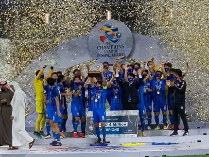 تشکر شیخ سلمان از پرسپولیس و اولسان هیوندای