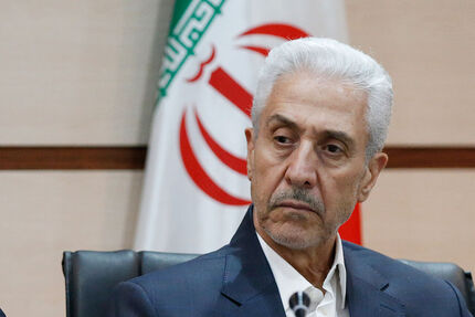وزیر علوم: با منتشرکنندگان سوالات کنکور برخورد قضایی می شود