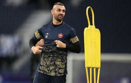 جدایی یا ماندن مهاجم ترکیه‌ای پرسپولیس با فردا موکول شد
