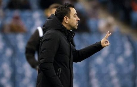 سرمربی بارسلونا محروم شد