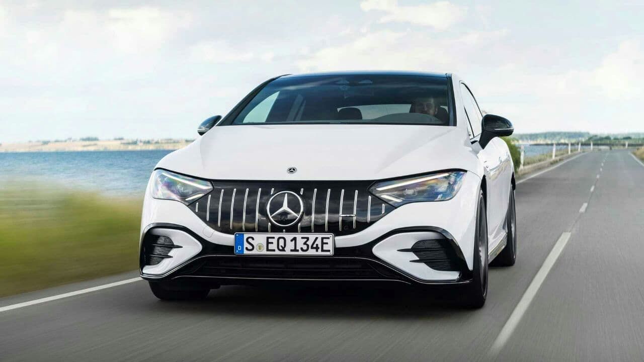 مرسدس AMG EQE ۵۳ 