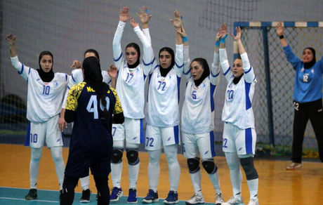 ادامه صدرنشینی سپاهان در روز برد استقلال