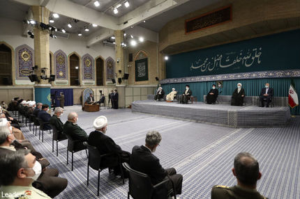 ایستادیم و پیش رفتیم؛ غلط میکند کسی فکر کندن درخت تناور جمهوری اسلامی را هم بکند